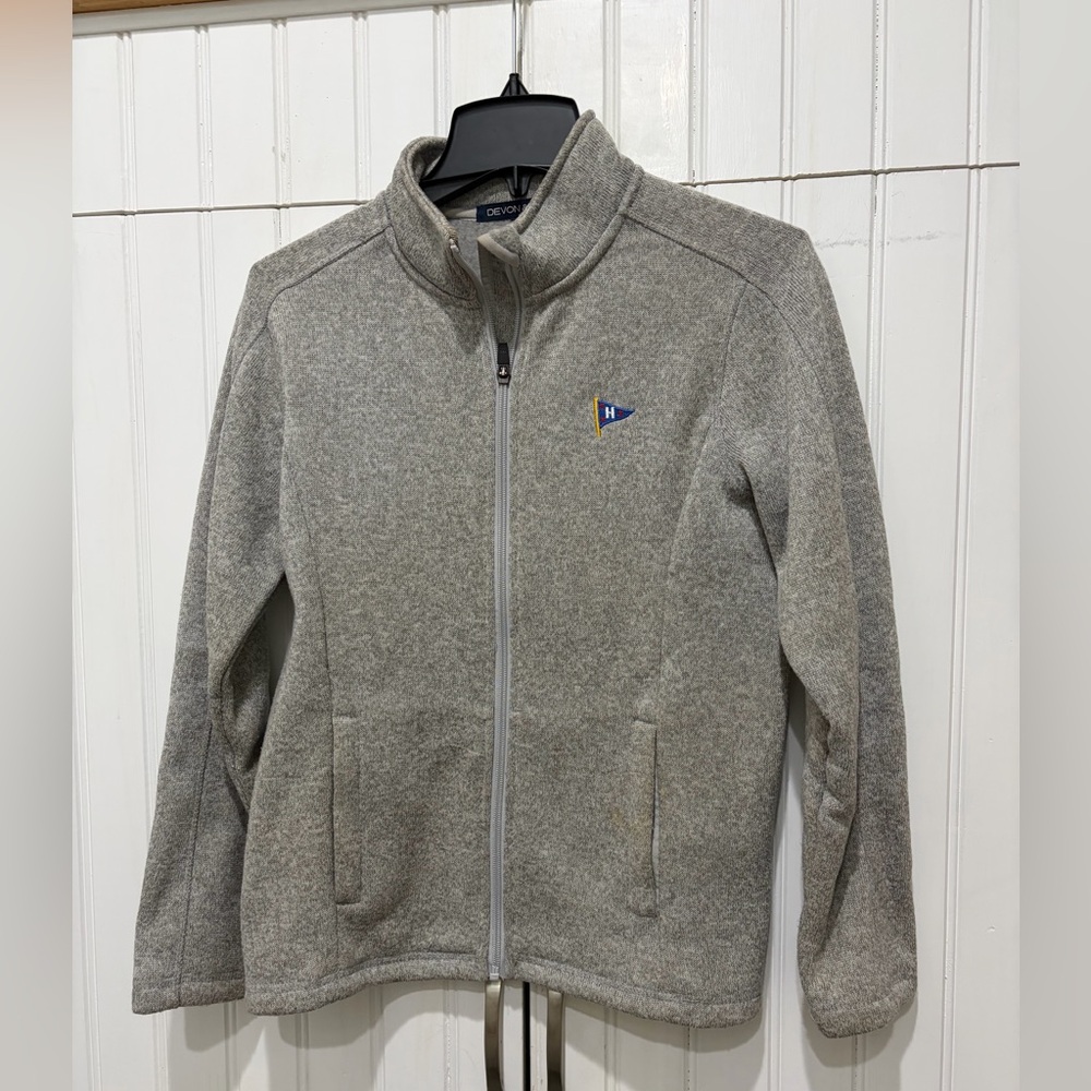 Yacht club gray zip up light weight with pockets